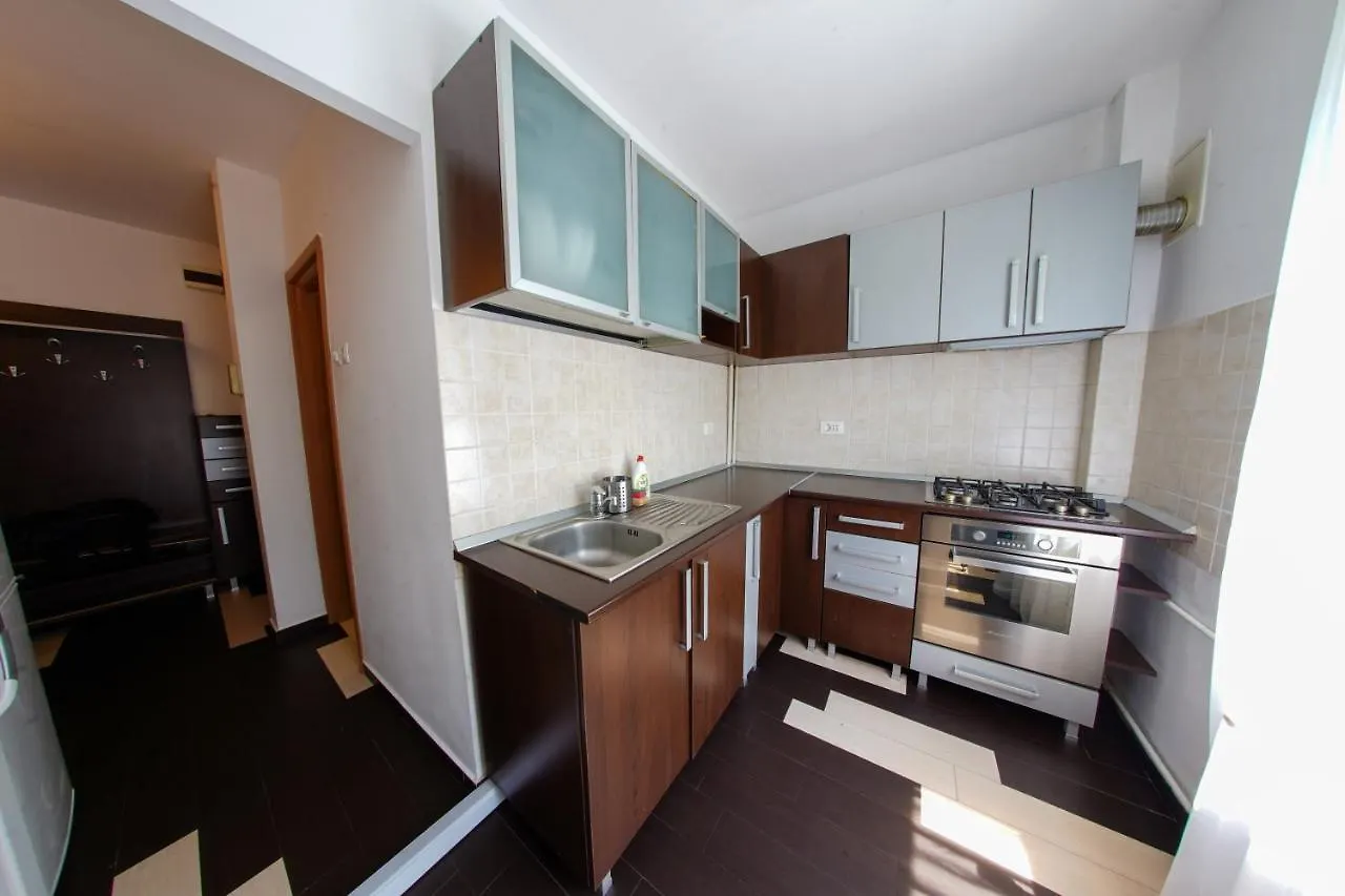 דירות בוקרשט Sun Plaza Oasis With Self Check In And Fast Wifi